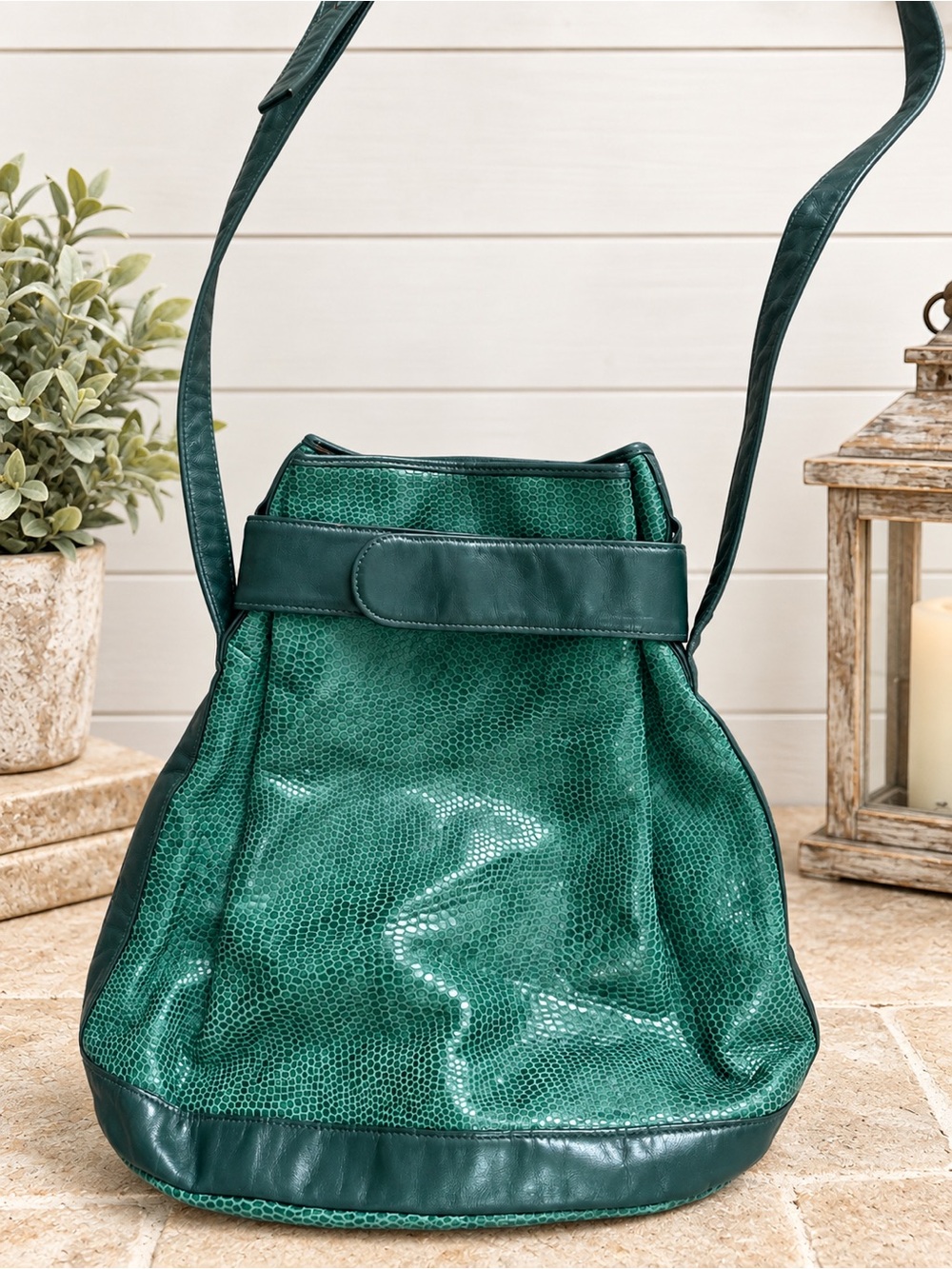 Vintage Susan Gail Original Teal Green Reptile-Embossed Genuine Leather Shoulder